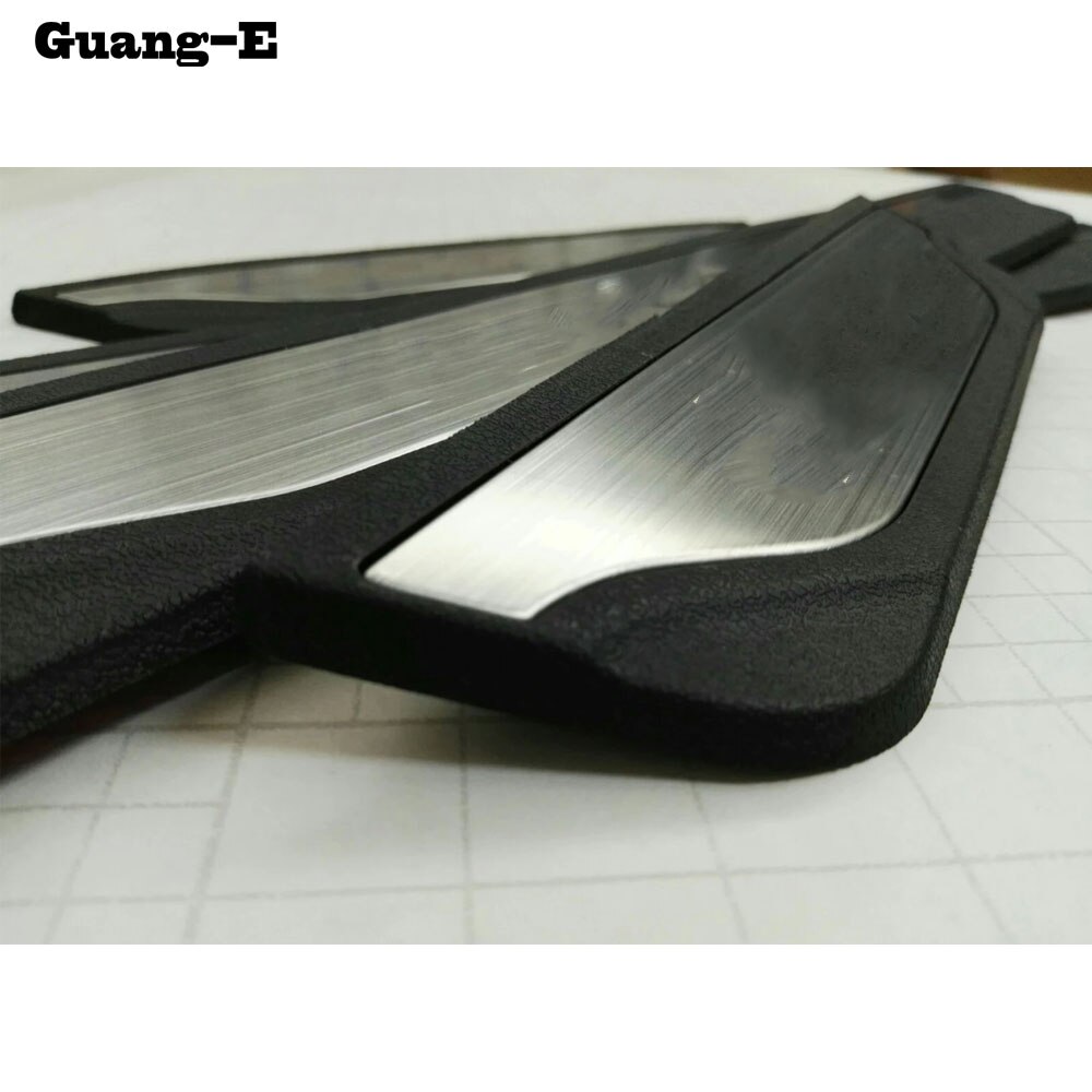 Bil plast & rostfritt stål pedal dörrlist scuff plate ram yttre tröskel 4 st för ford kuga escape