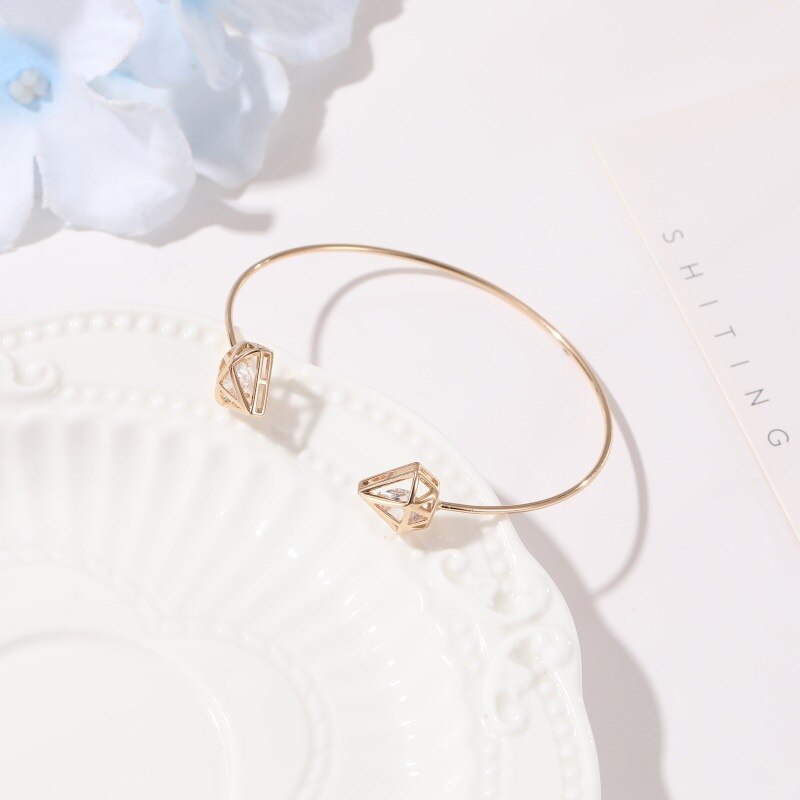 Bangles Hollow Out Triangle Bracelets Women Simple Zircon Jewellery Bracelet Geometric Jewelry Hand Made Trendy Armband