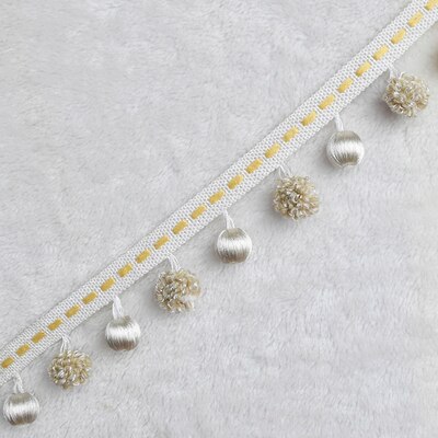 3 meter/lot europeisk stil rayon spets tofs frans boll gardin soffa duk tillbehör pom spets trim gör det själv dekoration: B beige vit
