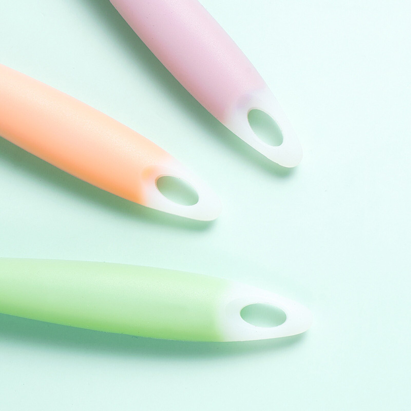 Slotted Turner Heat Resistant Seamless One-Piece Food Grade Silicone Cooking Utensils Spatula for Kitchen