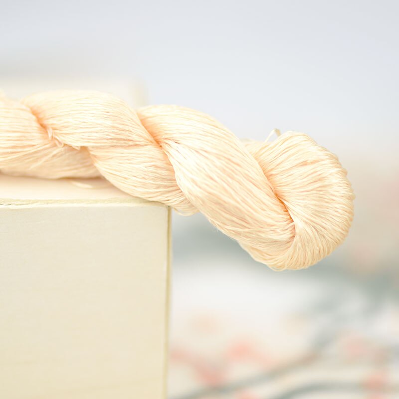 silk embroidery thread / 100% silk thread /hand embroidery embroider cross stitch/Reddish brown/12 gradient colors: 2
