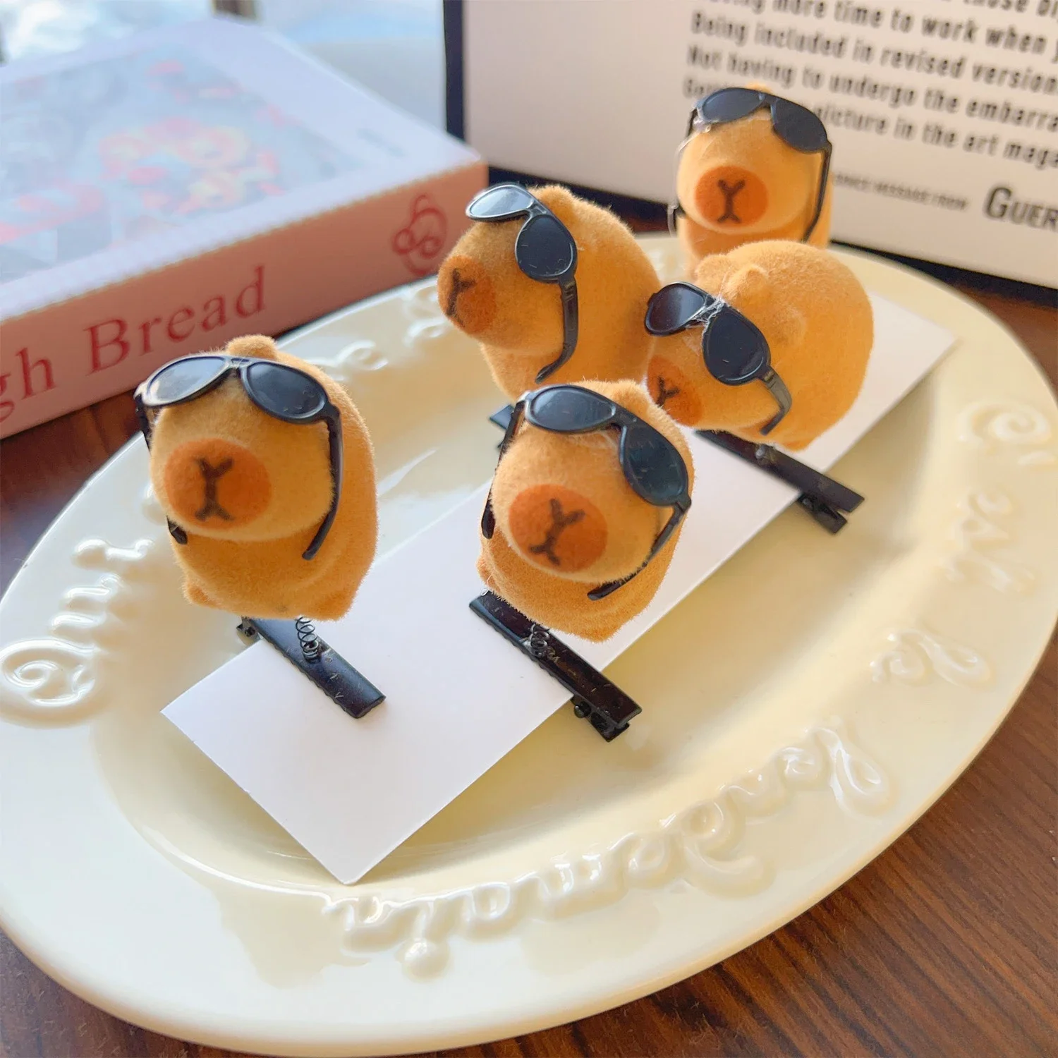Cute Capybara Hair Clip Children Funny Kawaii 3D Animal Plush Hairpin Duckbill Clips Headdress Lovely Kids Hair Accessories: Red