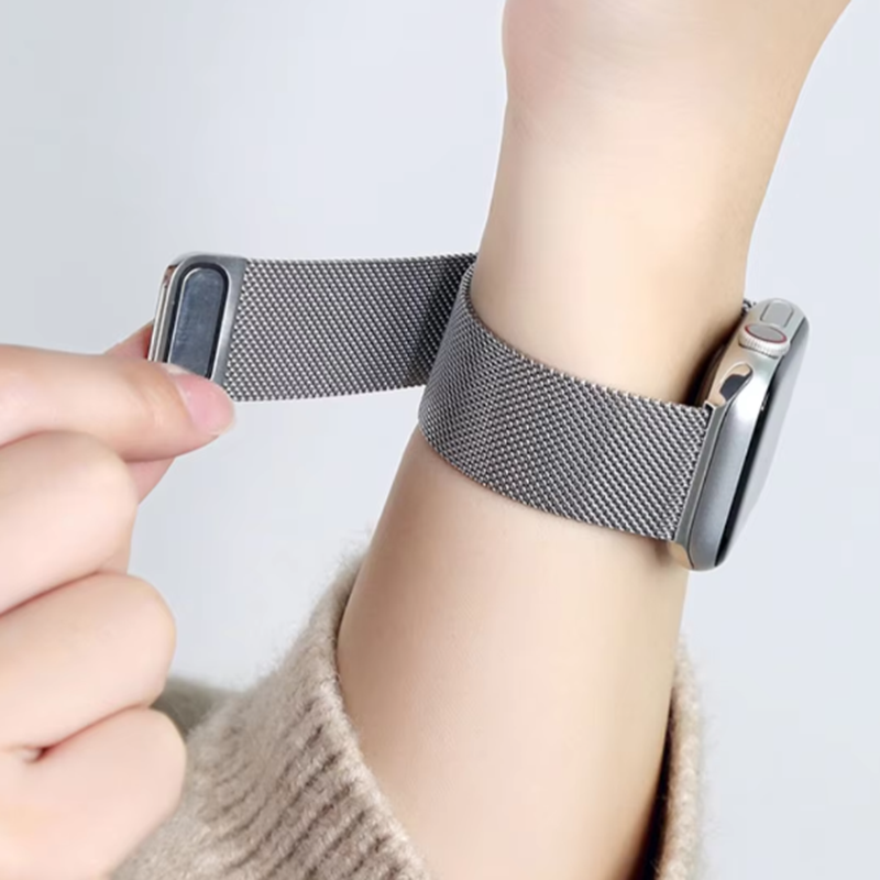 Milanese Loop Strap For Apple Watch Band 46mm 49mm 44mm 40mm 45mm 41mm Metal Classic Bracelet iWatch Series 10 4 5 6 7 8 9 Ultra