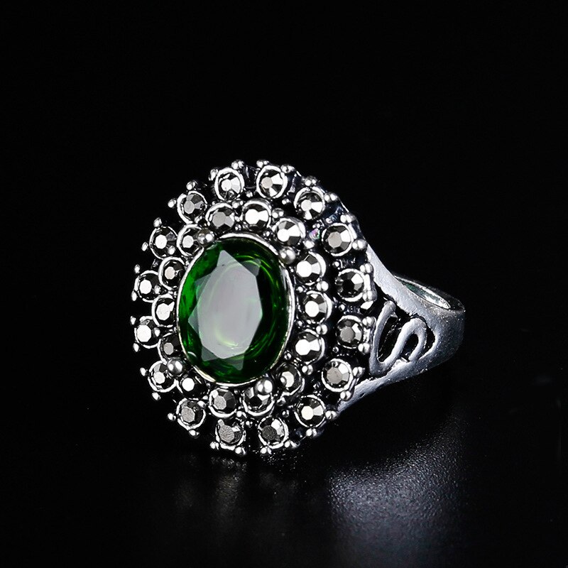 Retro Ring Silver Color Dripping Oil Carving Flower Ring Party Girl Green Jewelry