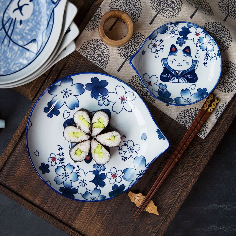 Assiettes en forme de larme en céramique de Style japonais ensembles de vaisselle de fruits dessin animé mignon motif de chat chanceux