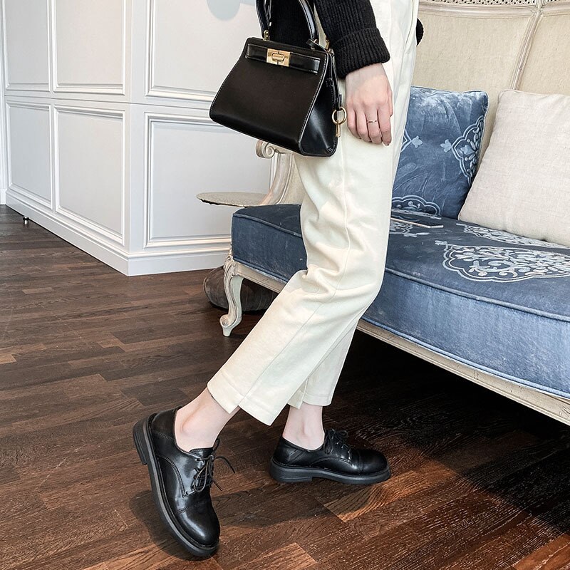 Zapatos oxford de punta cuadrada de famosa , zapatos de mujer con cordones, plataforma de tacón grueso, zapatos planos de cuero, estudiantes británicos con cordones, zapatos brogue