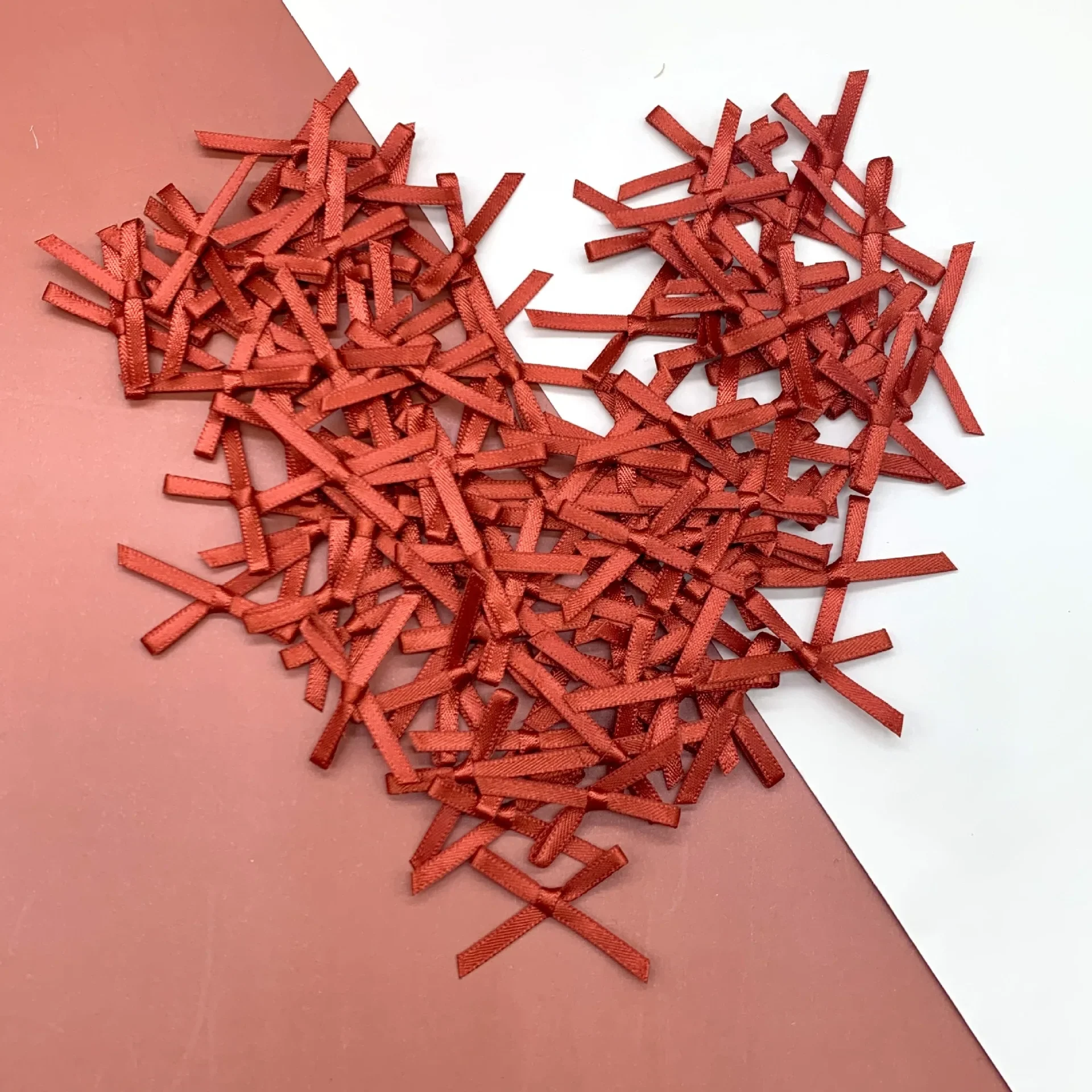 100 Uds Mini cinta de raso flores lazos lazos artesanía Scrapbooking adorno proyectos de bricolaje pajaritas decoración pinzas para el cabello lazos para el cabello de mascotas