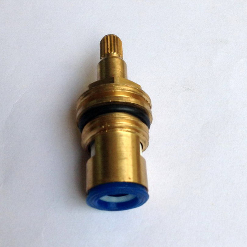 1/2 "utbytande mässing keramisk skivkranventil kvartsvarvpatroner gland insats 20 tänder badrum kran tillbehör kba 501