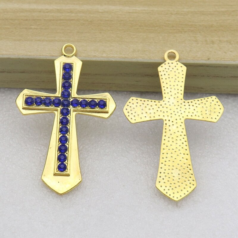 Diamond Decor Cross Charm Metal Katholieke Hanger Religieuze Opknoping Ornament Handgemaakte Diy Ketting Rugzak Sleutelhanger Accessoires