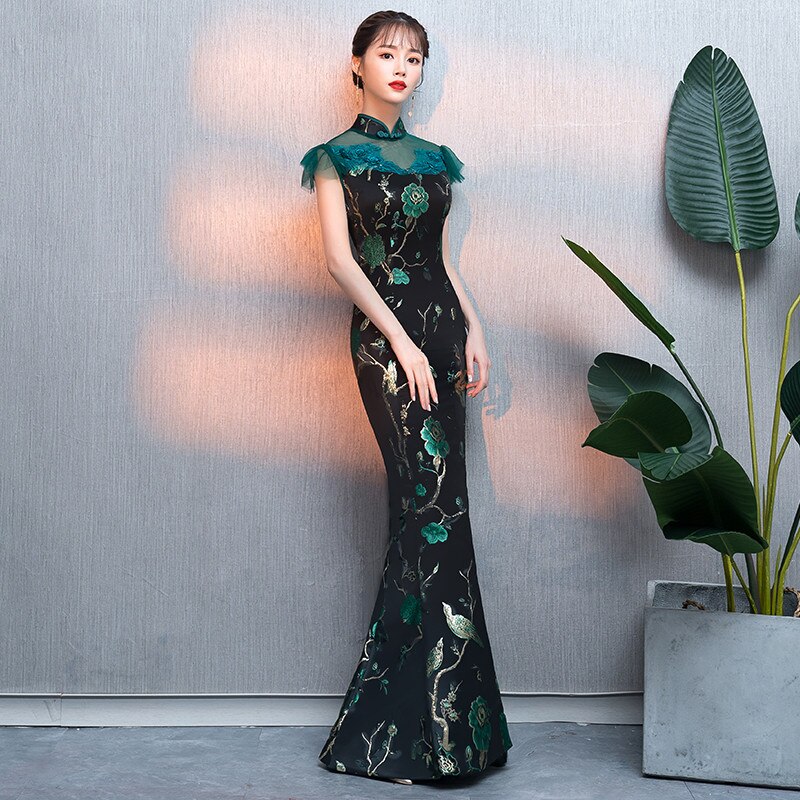 Chinese Style Light Pink Lady Cheongsam Skirt Trumpet Slim Evening Dress Embroidery Floral Qipao Wedding Prom Satin Gown