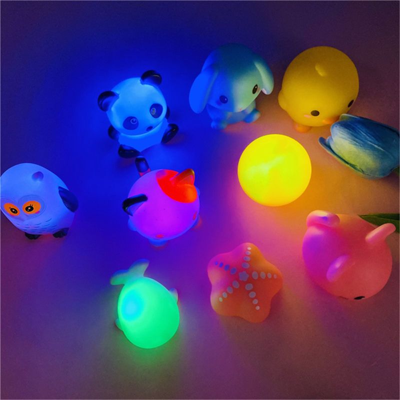 Hbb 3Pcs Baby Water Knipperende Drijvende Dieren Speelgoed Dolfijnen Kids Automatische Led Verlichting Up Kinderen Badkamer Strand Zwemmen Speelgoed