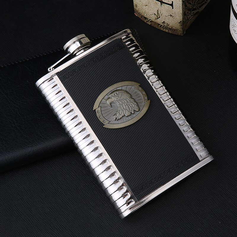 DEOUNY Portable Flask For Alcohol Stainless Steel Retro 9OZ Eagle Head Vodka Rum Hip Flask Set With Funnel Box Drinkware