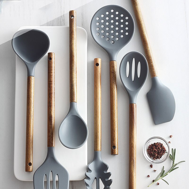 Eddingtons Olive Wood Spatula, 32cm / 12.6 inches