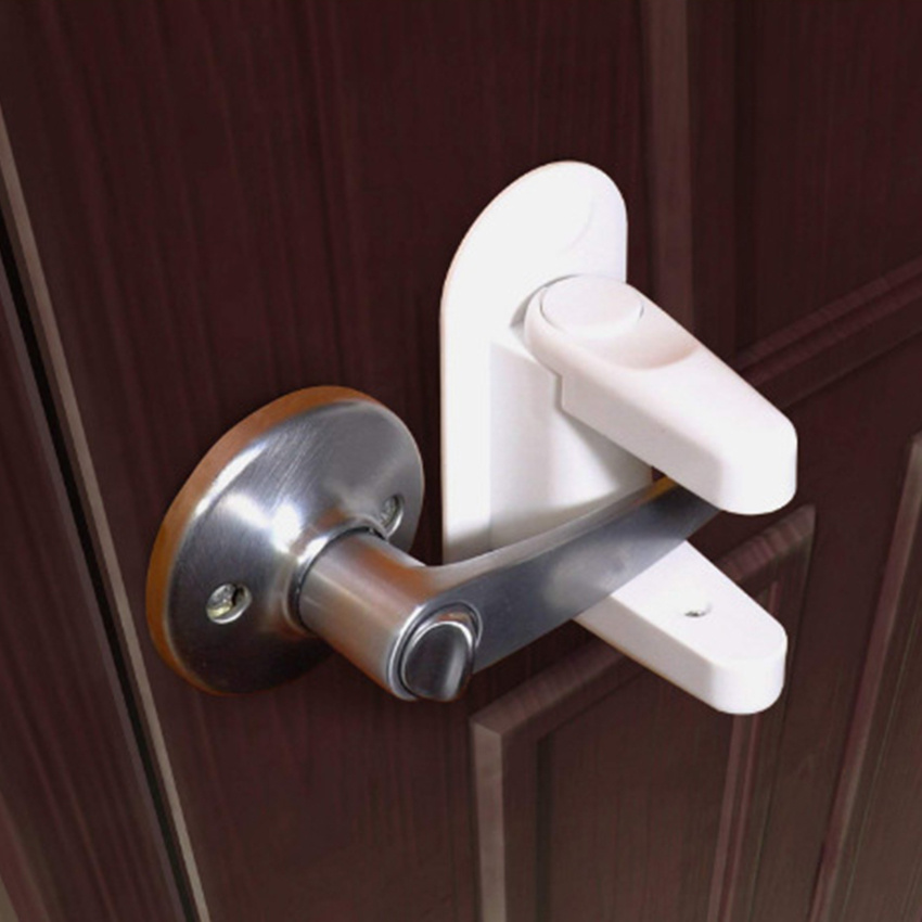 Multi-functional Door Lever Lock Childproof Door Lever Lock Rotation Proof Door Adhesive Security Latch Universal: Bronze