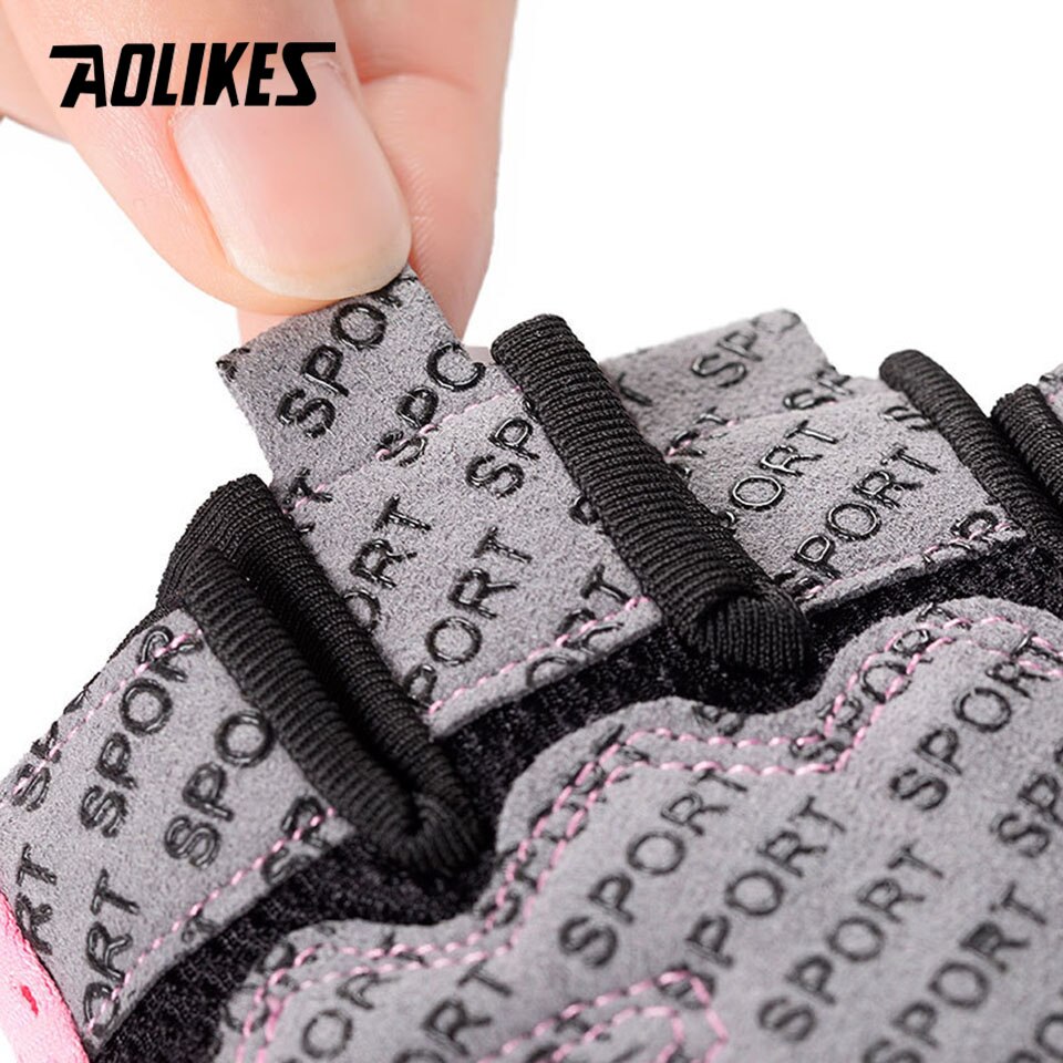 AOLIKES Breathable Fitness Gloves Silicone Palm Hollow Back Gym Gloves Weightlifting Workout Dumbbell Crossfit Bodybuilding