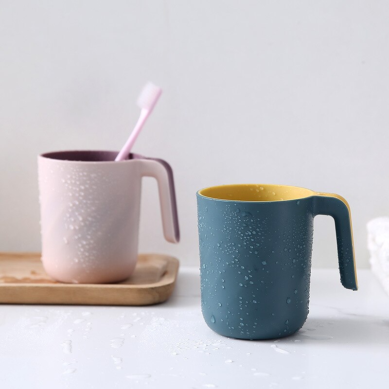 Eenvoudige Twee-Kleur Wassen Cup Huishoudelijke Plastic Borstel Cup Met Handvat Creatieve Paar Tandenborstelhouder Cup
