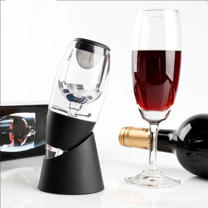 Wine Aerator Pourer With Wine Vacuum Stopper Classic Diffuser Spout For Wine Bottle Instant Wine Aerators With No Spill