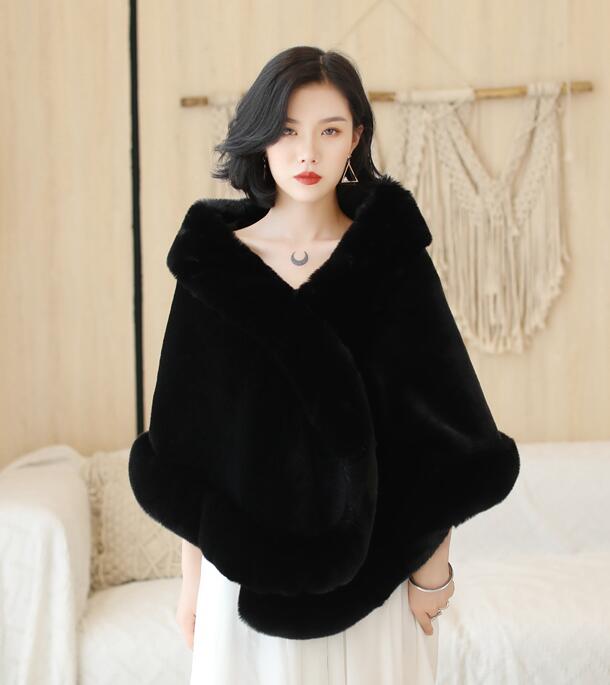 Veste de soirée en fausse fourrure pour femme, couleur noir/rouge vin, cape de mariage, hiver 2022, enveloppes boléro, châles d&#39;hiver en Stock: Black