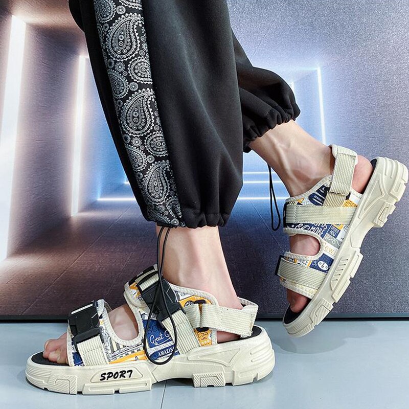 Summer Men Sandals Breathable Lightweight Casual Shoes Comfortable Non-slip Swimming Water Shoes Beach Slippers Mens Sneakers