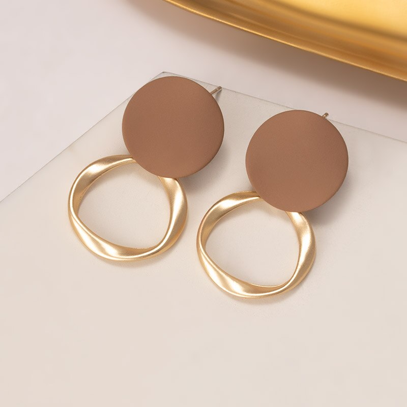 Pendientes llamativos coreanos para mujer, aretes con colgantes geométricos acrílicos marrones, aretes dorados, joyería: Brown 338