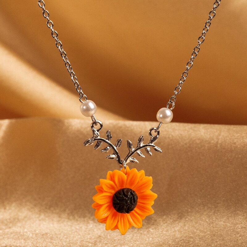 Muzhi Mode Eenvoudige Zonnebloem Hanger Ketting Voor Vrouwen Leaf Pearl Gold Choker Ketting Leuke Meisje Verjaardag Sieraden