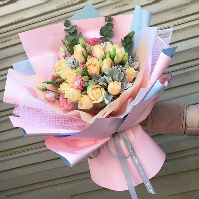 Realjoy Boeket van 20 vellen cadeaupapier, wit en roze bloemenpapier