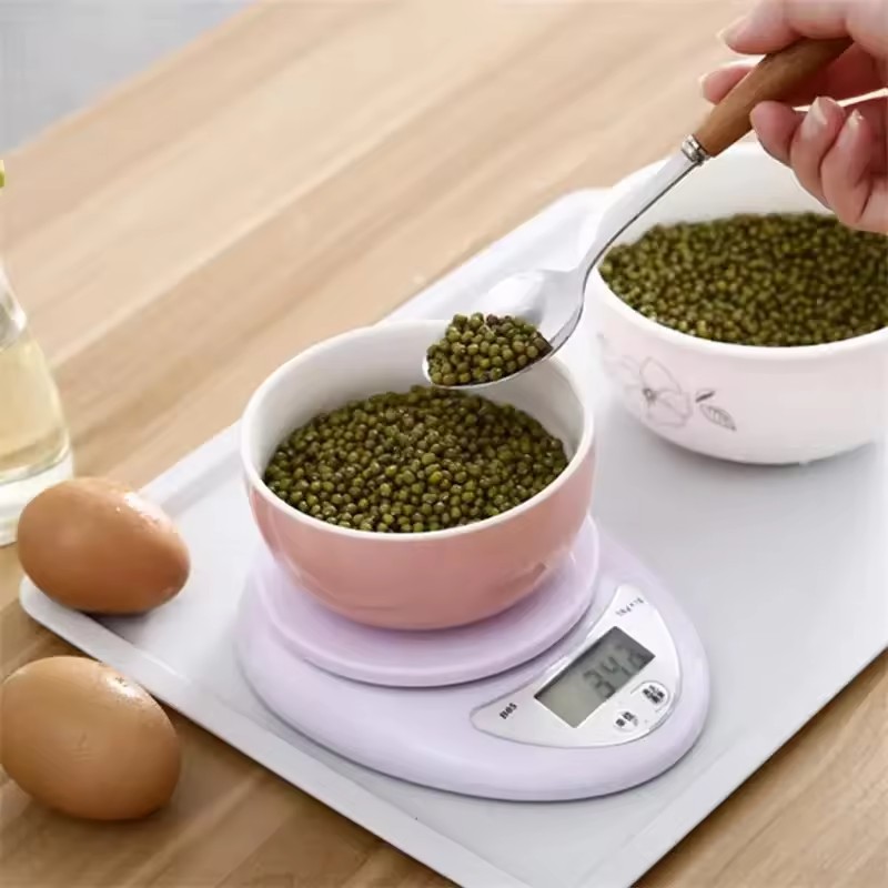 1pc 5kg LED Tragbare Digital Waage Waagen Lebensmittel Balance Messen Gewicht Küche Elektronische Waagen Kleine Skala Wiegen in Gramm