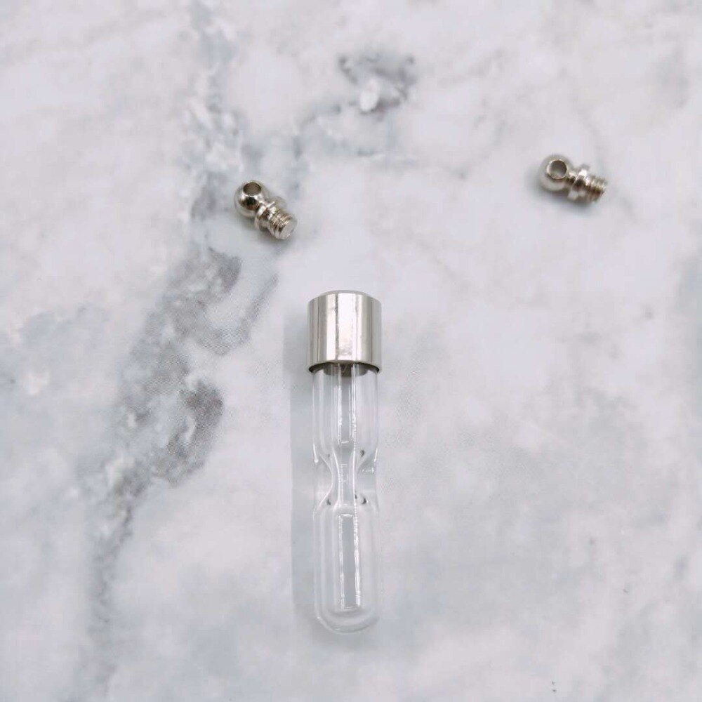 10pcs/lot Hourglass screw cap glass vial pendant Miniature Wishing Bottles vial clear oil charm necklace pendant name on rice
