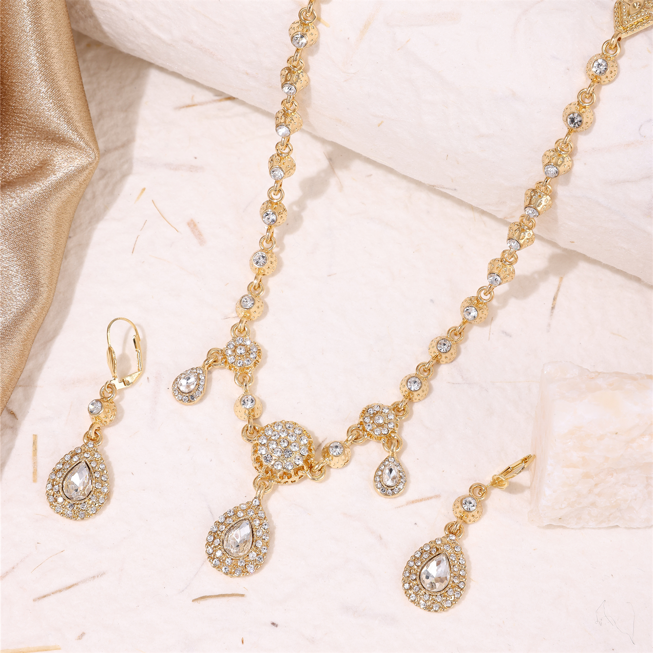 Algerijnse Handgemaakte Sieraden Kristal Bruiloft Haar Accessoires Metalen Hoofddeksel Sieraden Set Hoofd Ketting En Oorbellen Water Shape