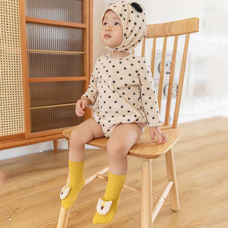 Babysocken mit Karikatur-motiven 3d einfarbig, mit schleife, rutschfester sohle, weich und warm, Ideal für babys und kleinkinder, für Höhle Winter.