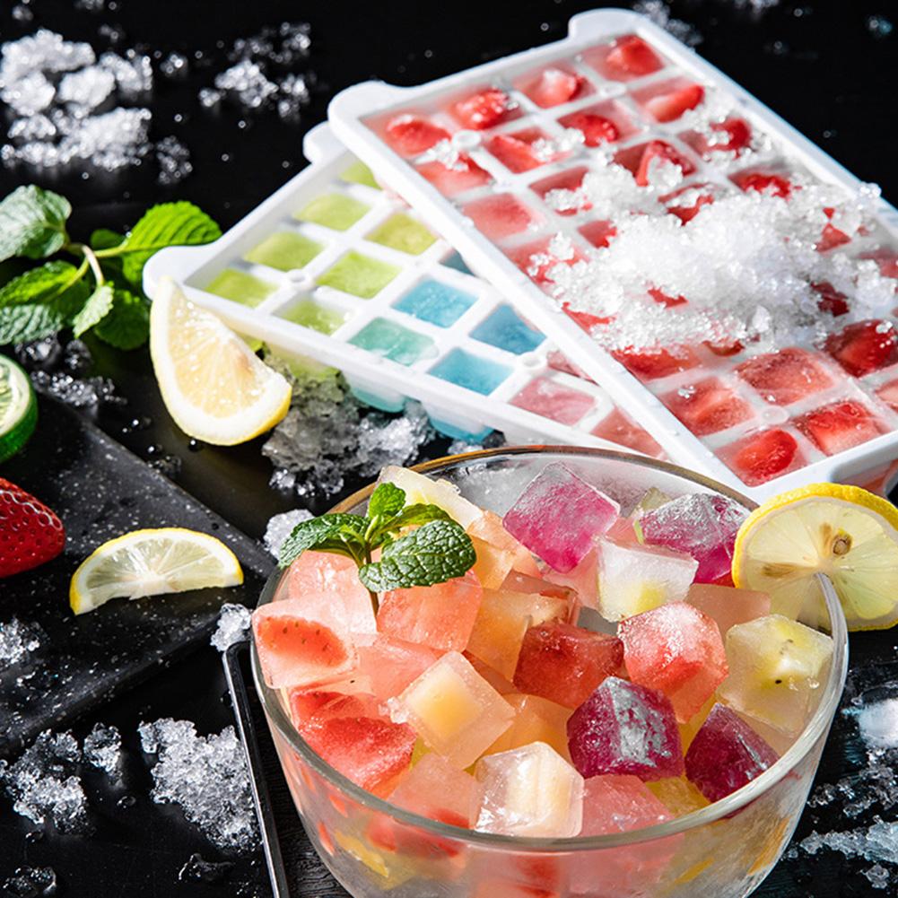 Soft Silicone Ice Tray Ice Modl Box Frozen Ice Cube Cold Drink Maker with Lid Household Refrigerator Quick Freezer 3.3L Ice Box