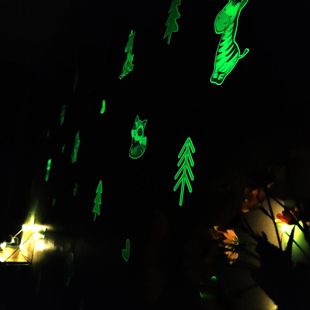 Cartoon Bos Dier Lichtgevende Muurstickers Kinderen Fluorescerende Kids Slaapkamer Glow In The Dark Muur Decoratie Stickers 4 Stuks