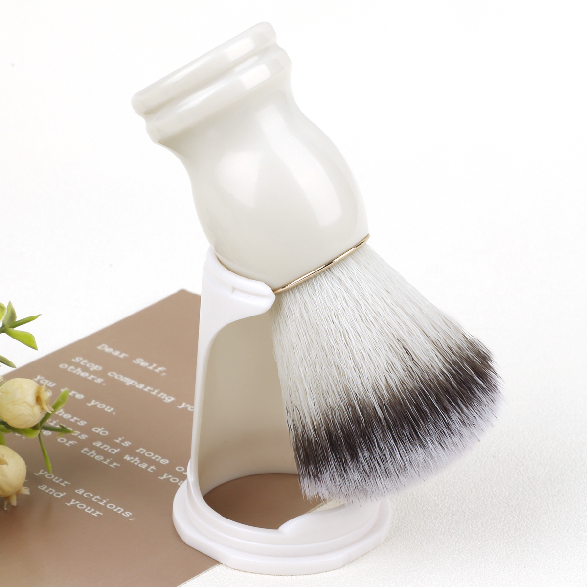 Beard Shaving Brush Makeup brushes 1pcs Wooden Handle Bristle Hair Salon Barber Soap Foam Shave Men Facial Cleaning Tools: Silver