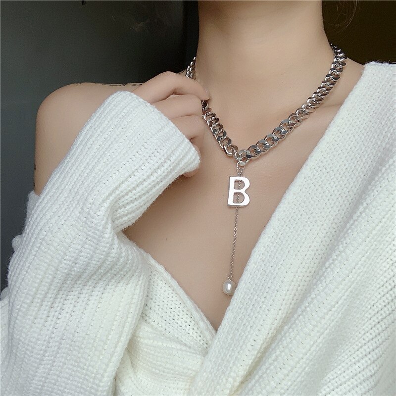 AOMU 1PC lettre B collier Simple épais chaîne perle gland pendentif clavicule chaîne chandail chaîne pour les femmes bijoux fête