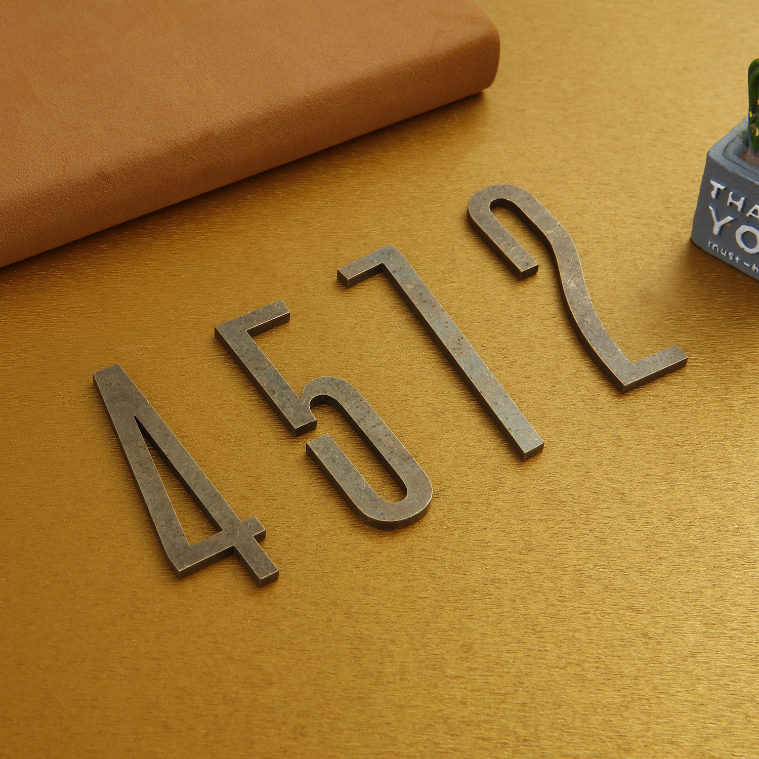 Bronzen deurnummer met magneten 7 cm metalen huisnummer appartement deurnummer voor buiten hotel thuis brievenbuslabel