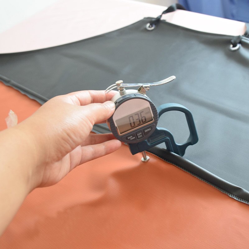 Tablier imperméable à l'eau en PVC tabliers de travail à l'épreuve de l'huile cantine cuisine industrielle vêtements de protection résistant aux acides et aux alcalis