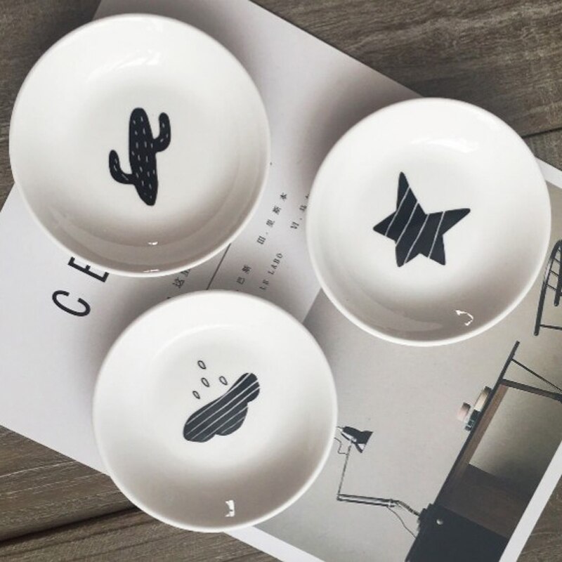 Mini plat Cactus assiette en céramique, 3 pièces, étoile blanc noir assaisonnement Sauce soja assiettes de vinaigre bonbons plats mignons outil de cuisine 1254