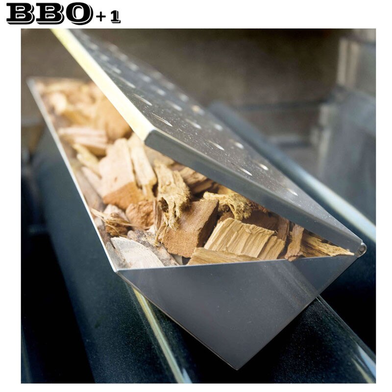 13.75''35cm Large V-Shape Gas Grill BBQ Smoker Box Long Stainless steel Cold Smoker Flavor Wood Chips Grill Tool BBQ Accessories