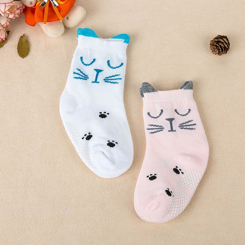 2 Pairs Newborm Baby Socken Baumwolle Imitieren Hand genäht Kopf Silikon Anti-skid Kleidung Zubehör Cartoon Socke Jungen mädchen: 4 / XS 0-1Years