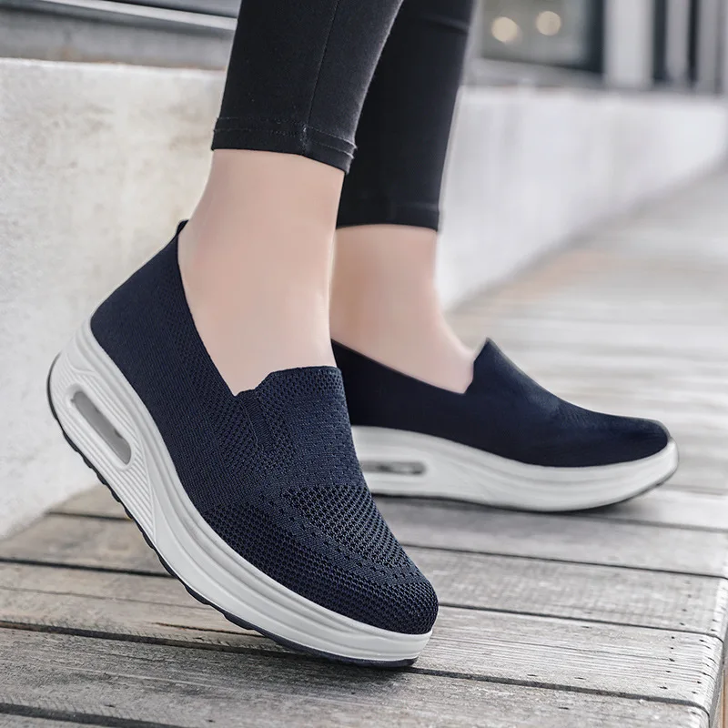 Primavera otoño zapatos oscilantes de mujer mocasines de malla para mujer plataformas planas zapatos de mujer cuñas zapatos de mujer zapatillas de deporte con aumento de altura