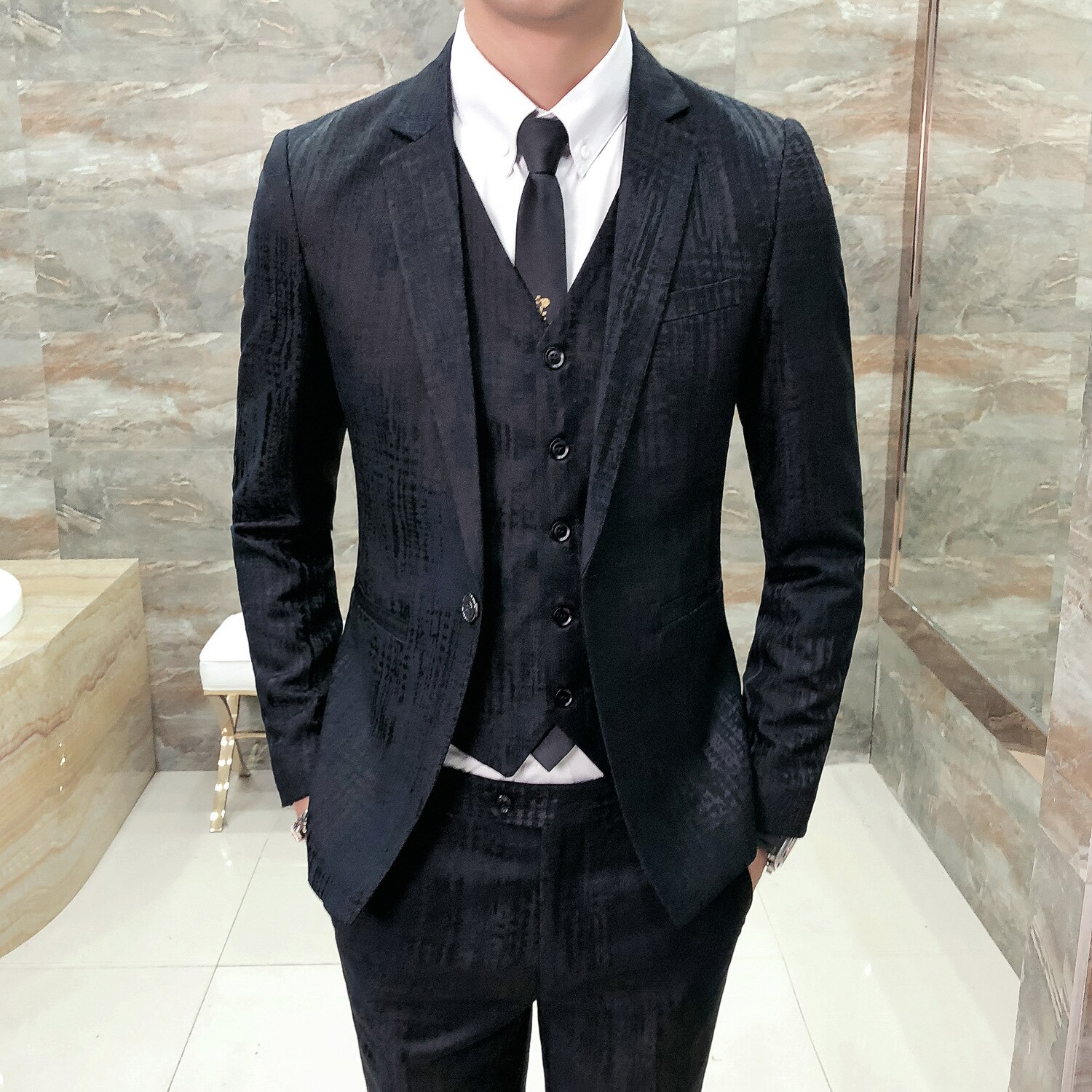 black dark pattern young man's business suit, cultivate one's morality comfortable cotton and linen a three-piece suit