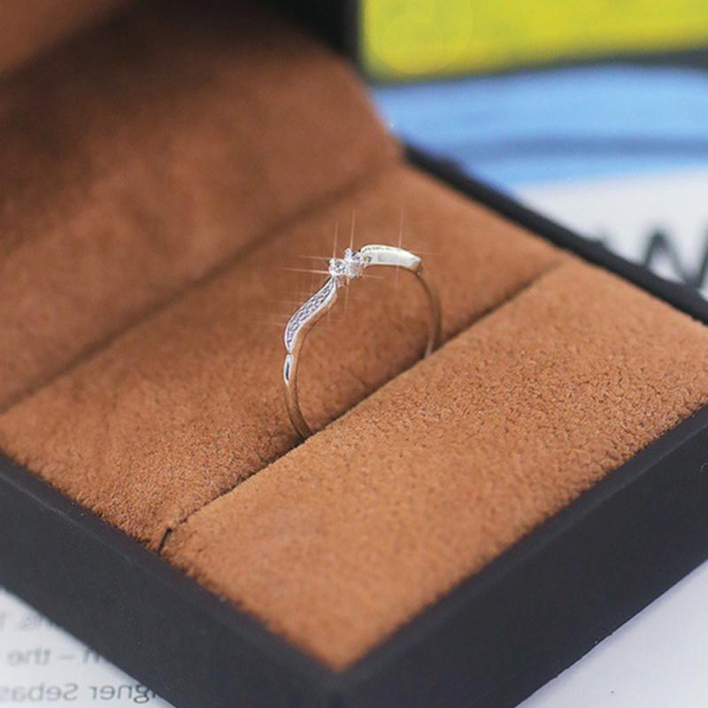 Casual Ring Rose Gold Gefüllt Weiß Kristall Zirkon Hochzeit Engagement Ring Größe 6-10 Für Frauen Schmuck
