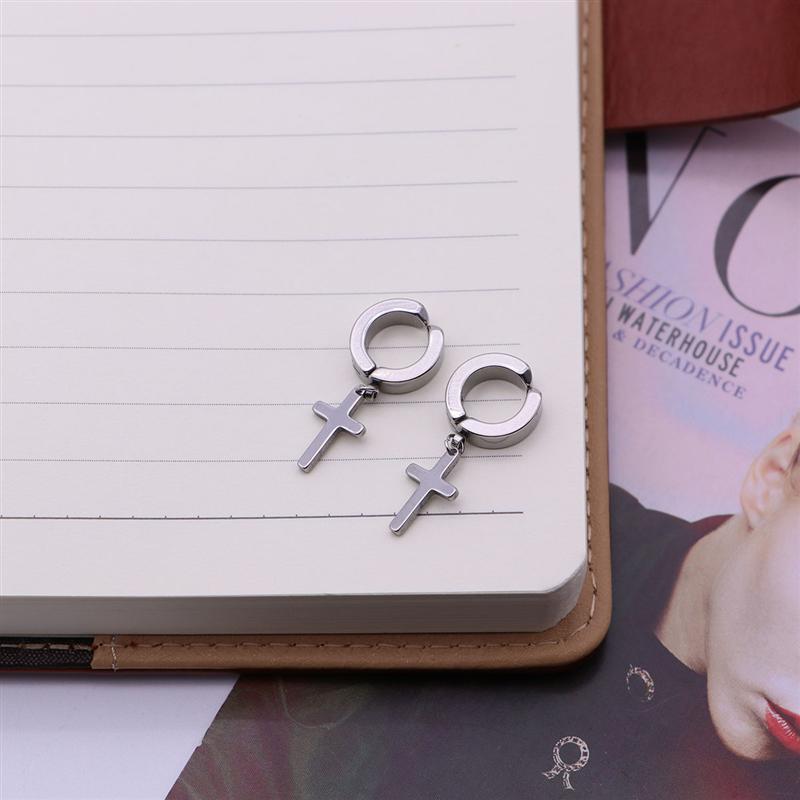 Ear Cuff Clip On Earrings Without Piercing Unisex Earring Cuff No Pierced No Hole Earings Jewelry (Black Cross)