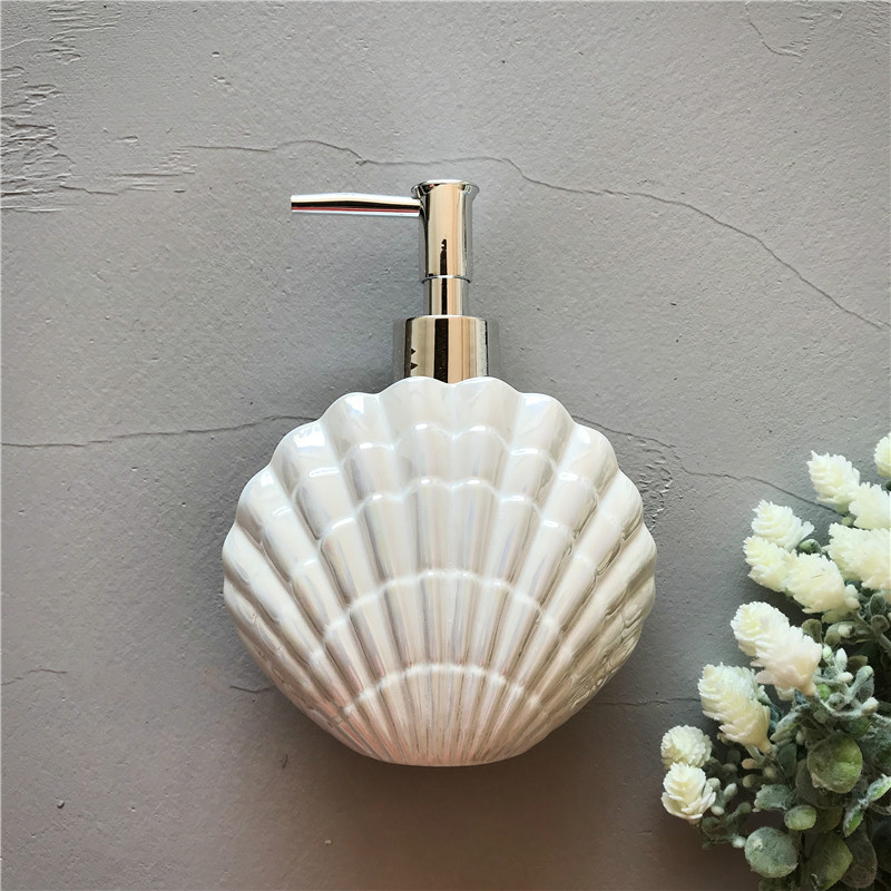 Juego de accesorios de baño con forma de concha de cerámica, herramientas de lavado, botella, taza de enjuague bucal, jabón, soporte para cepillo de dientes, artículos para el hogar pf92021