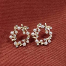Små friske og dejlige blomsterøreringe krystal geometriske øreringe runde perleøreringe zirkon øreringe
