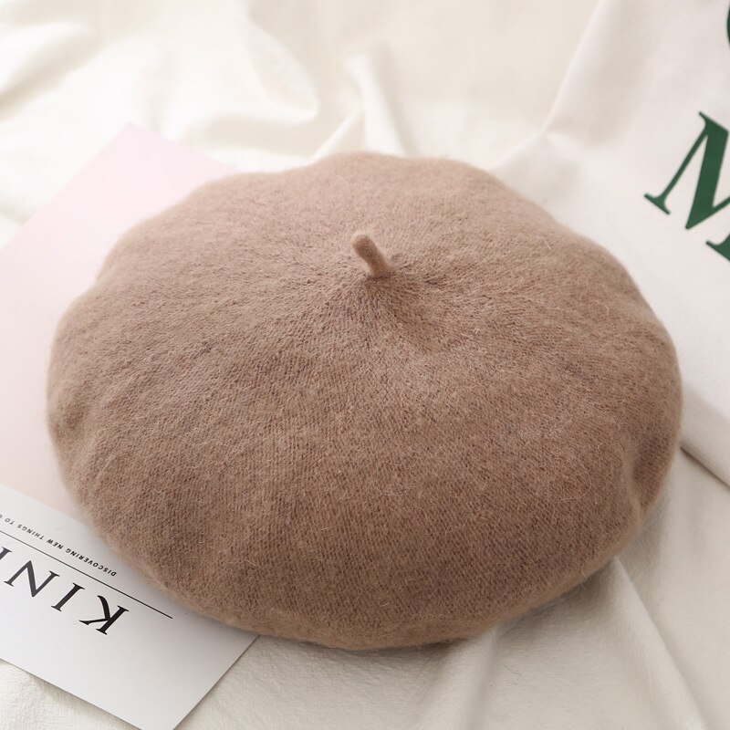 21 Kleuren Lady Herfst Winter Baret Hoed Schilder Hoed Vrouwen Wol Vintage Baretten Effen Kleur Caps Vrouwelijke Motorkap Warme Wandelschoenen cap: Khaki