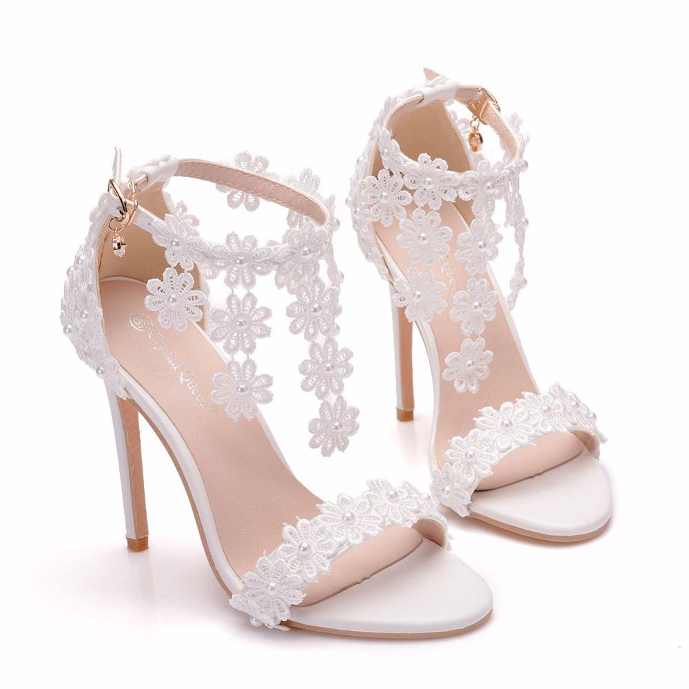 Crystal queen kvinder ankelrem sandaler hvide blonder blomster perle kvast superhæl fine høje hæle slanke brude bryllupssko: 36