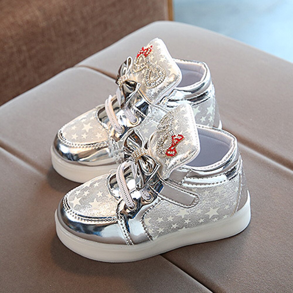 Leucht Licht Bunte Kleinkind Baby Schuhe Turnschuhe Für freundlicher Mädchen Jungen Stern Leucht Art lässig Schuhe Turnschuhe: Silber / 29