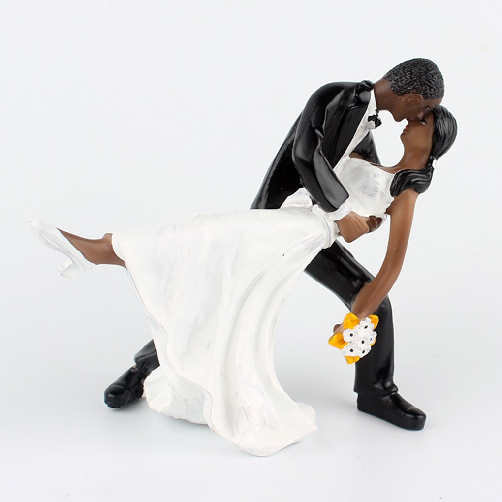 Cake Toppers Dolls Bride and Groom Figurines Funny Wedding Cake Toppers Stand Topper Decoration Supplies Marry Figurine: NO3