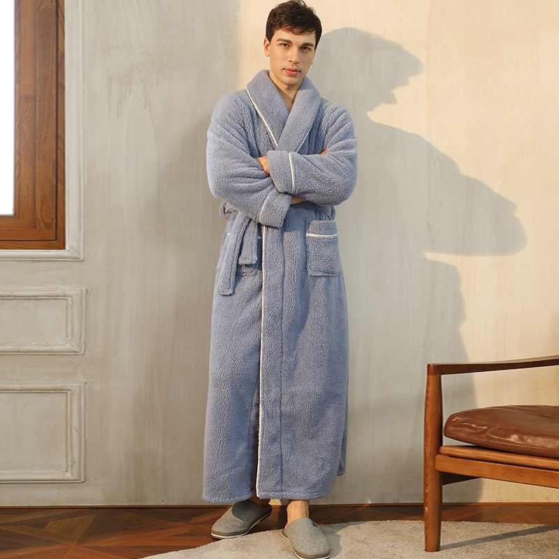 Vrouwelijke Herfst en Winter Warm Lange Flanel Dikke Paar Bad Badjassen Mannen Vrouwen Pyjama Douche Gewaad Badhanddoeken Voor Volwassenen